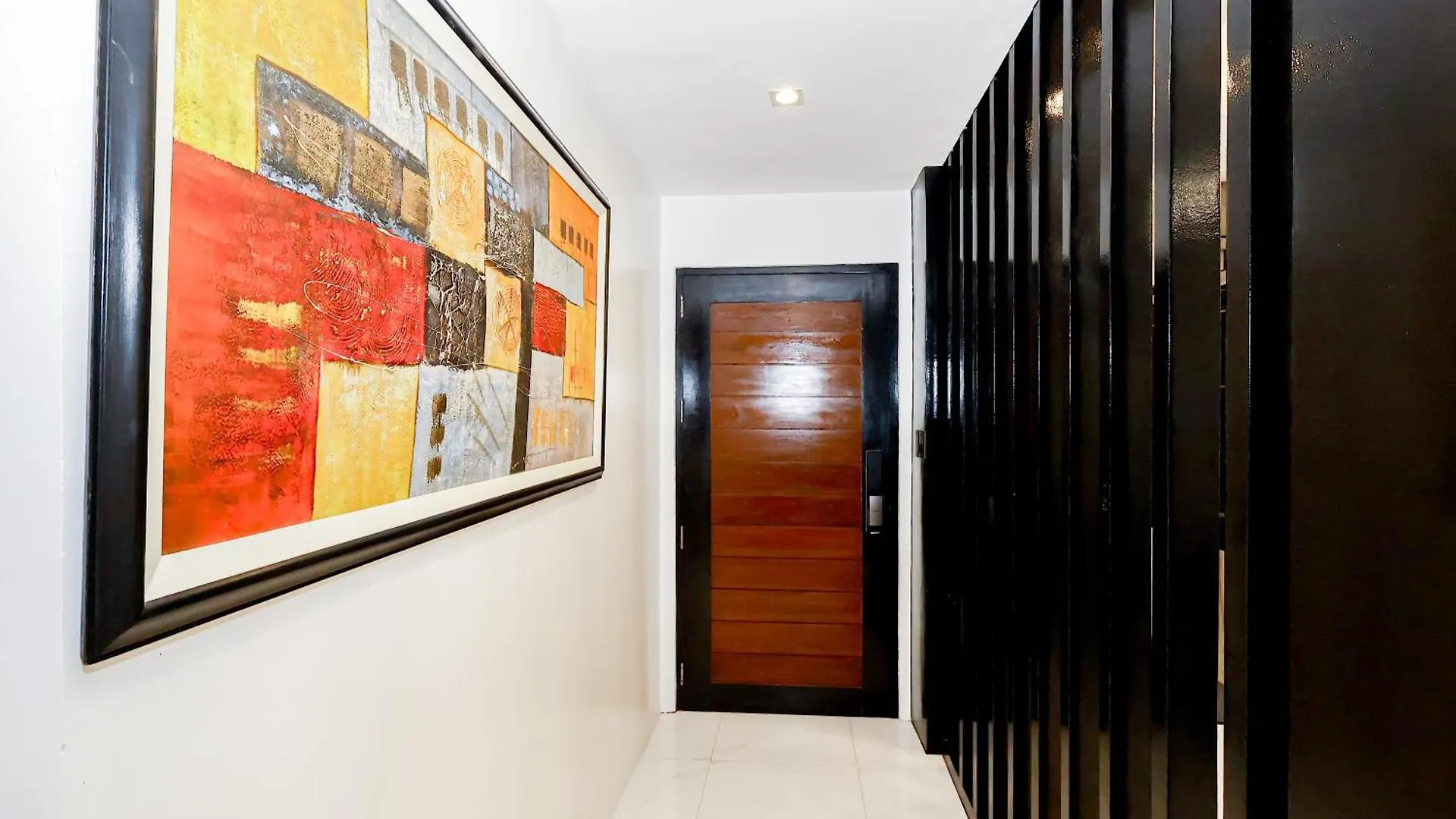 Chez Les Duques, Bf Homes, Paranaque Manila Filipinas